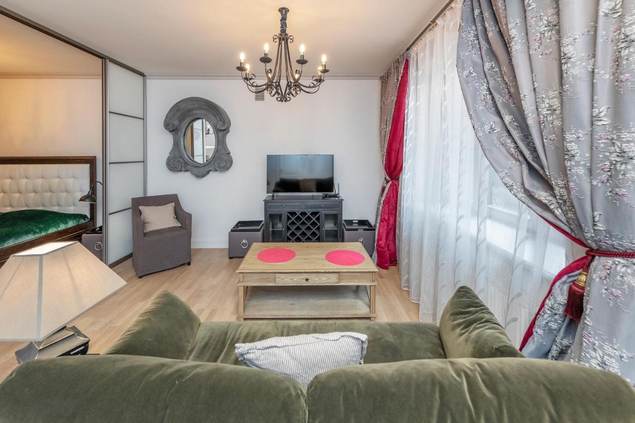 Luxury Gaono Apartments Vilnius Old Town I Self Check In I Free Private Parking Dış mekan fotoğraf