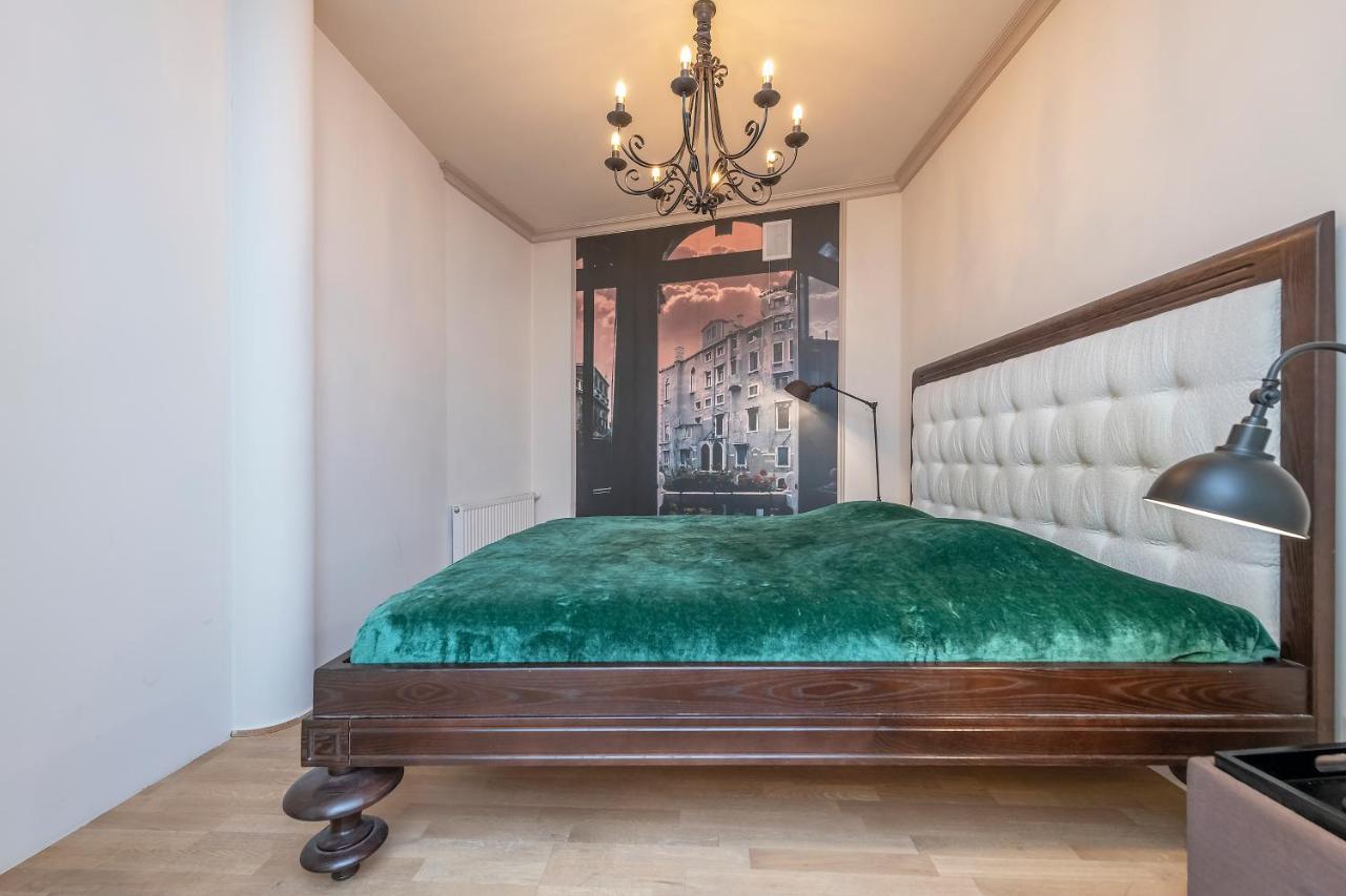 Luxury Gaono Apartments Vilnius Old Town I Self Check In I Free Private Parking Dış mekan fotoğraf